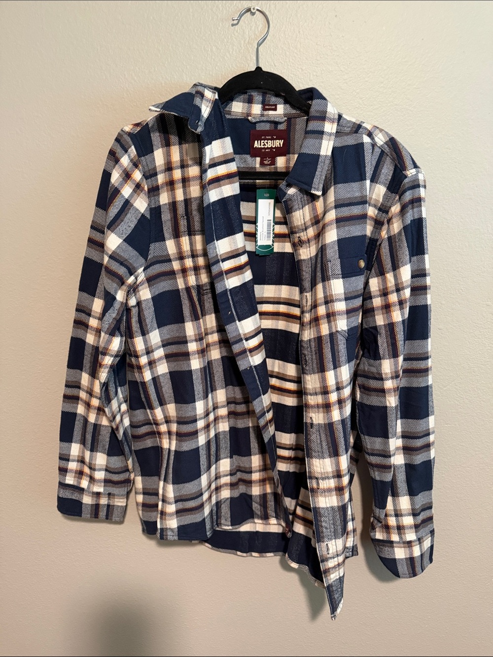 Alesbury Navy & Cream Plaid Button-Up Shirt